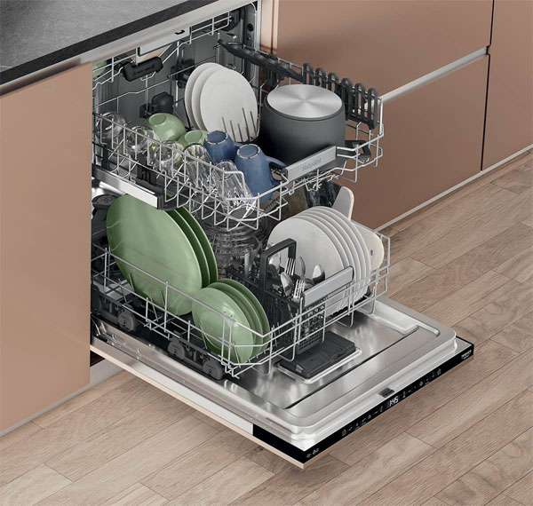 全新款Ariston嵌入式洗碗机 全新款Ariston嵌入式洗碗机